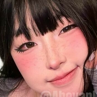 Aheyanlz Naakt