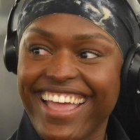 Aja Evans Naakt