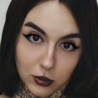 Ajalla Naakt