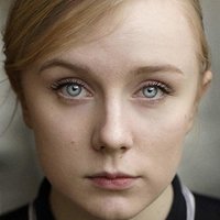 Alexa Davies Naakt