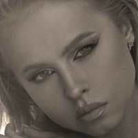 Alexandra Postnikova Naakt