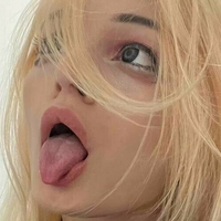 alice_in_adult_land Naakt