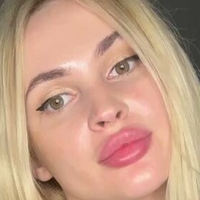 allielynn Naakt