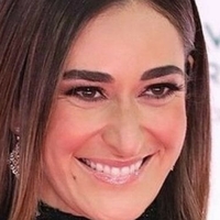Amina Khalil Naakt