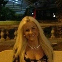 Amira Reichert Naakt