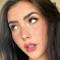 Andrea Alexandra Naakt