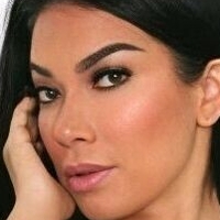Ashley Peaches Naakt
