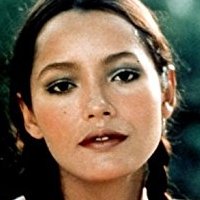 Barbara Carrera Naakt