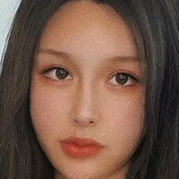 Boduoyejieni 妮妮子 Naakt