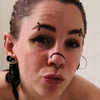 Bonnie Bowtie Naakt