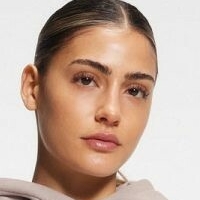 calvagni Naakt