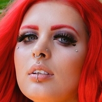 Chloee Suicide Naakt