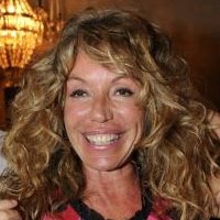 Claudia Cavalcanti Naakt