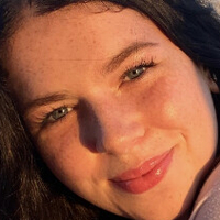 Danielle Deluca Naakt