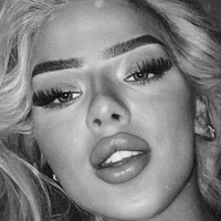 Elainevictoria Naakt