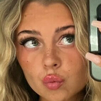 ellaraeex Naakt