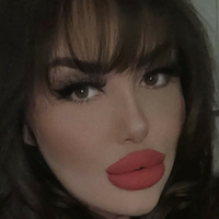 ElleHutchx Naakt