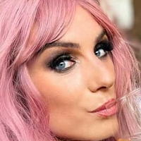 Emily Crossdresser Naakt