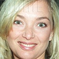 Emma Amos Naakt