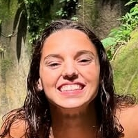 Emma Carrasco Cadens Naakt