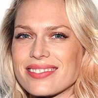 Erin Foster Naakt