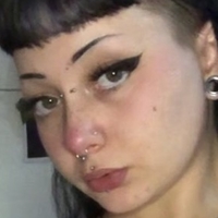 eviespit Naakt