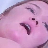 Fire Ice Emma Naakt
