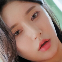 Gaheun Naakt