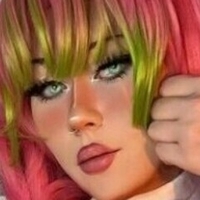 Gl00myb0nesx Naakt