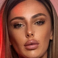 Goddess Kiki Naakt