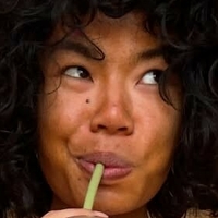 Isobelle Marie Erdrich Naakt