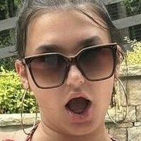 Iveyloulou Naakt