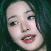 Jang Won-young Naakt