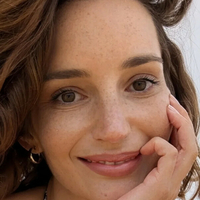 Janina Schiedlofsky Naakt