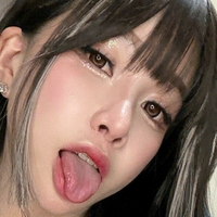 Jessica Ly Naakt