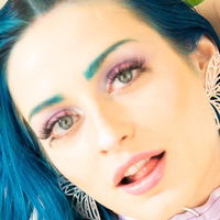 jewelzblu Naakt