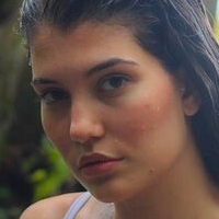Julia Elizabete Naakt
