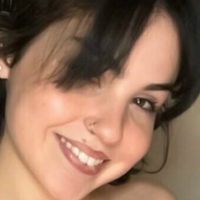 Julia Maeve Naakt