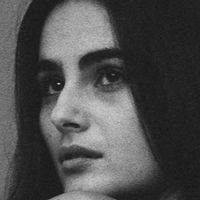 Julia Moreno Montes Naakt