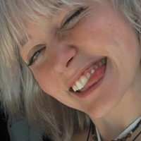 Juliafox038711 Naakt