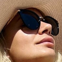 Juliana Novak Naakt