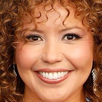 Justina Machado Naakt