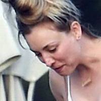 Kaley Cuoco Naakt