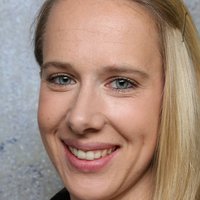 Kathrin Strauss Naakt