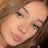 Katie Nilsen Naakt