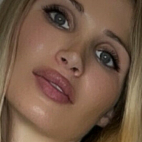 kinkypiercedcoupletease Naakt