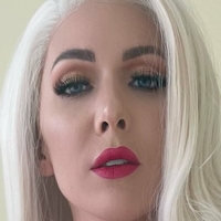 Kristen Hughey Naakt