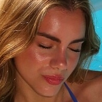 _.lara.sofia Naakt