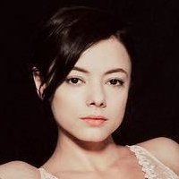 Laura Glavan Naakt
