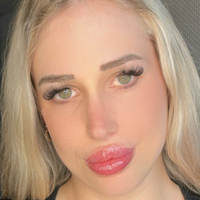 lauravonseethal Naakt